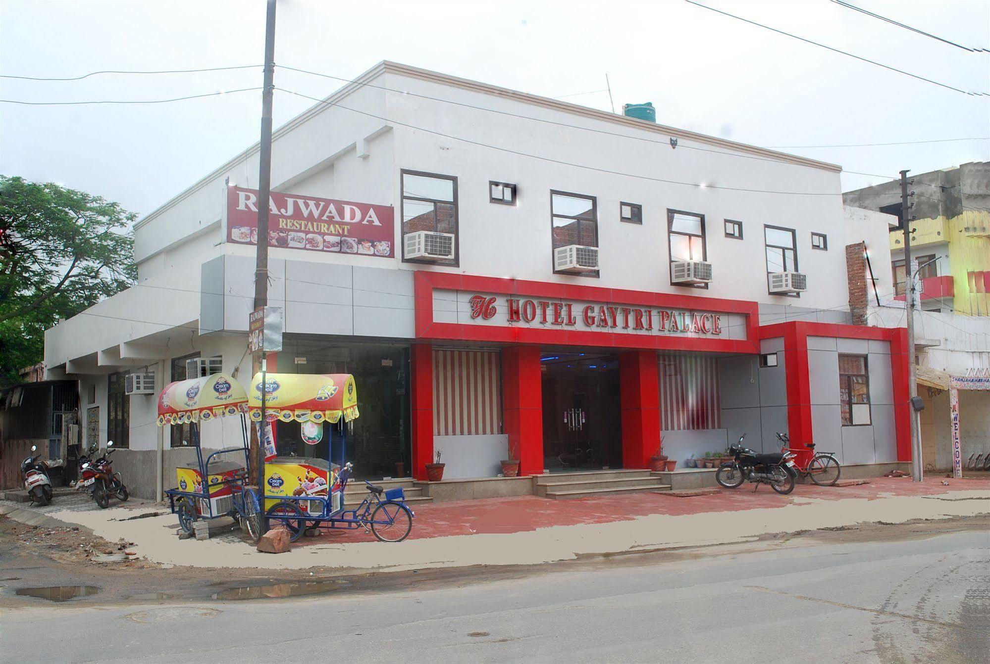 Hotel Gayatri Palace Agra (Uttar Pradesh) Exterior foto